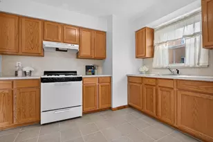 100 E 26th St, Bayonne, NJ 07002 - Photo 9