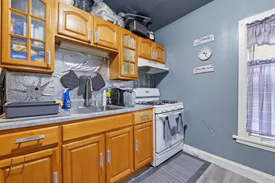 44 Dwight St, Jersey City, NJ 07305 - Photo 23