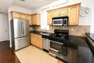 395 2nd St, Jersey City, NJ 07302 - Photo 3