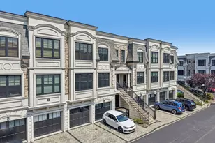 20 Marquis Ct, Edgewater, NJ 07020 - Photo 35