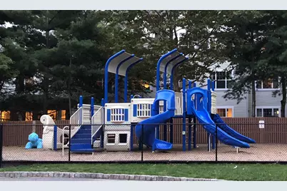 20 Marquis Court #20, Edgewater, NJ 07020 - Photo 47