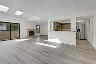 812 Topsail Ln, Secaucus, NJ 07094 - Photo 9