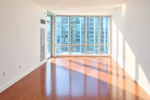 1 Shore Ln, Jersey City, NJ 07310 - Photo 7