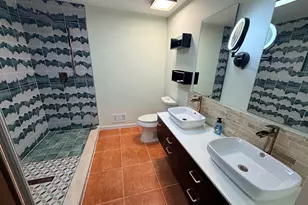 31 Locust St, Jersey City, NJ 07305 - Photo 13