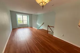 31 Locust St, Jersey City, NJ 07305 - Photo 3