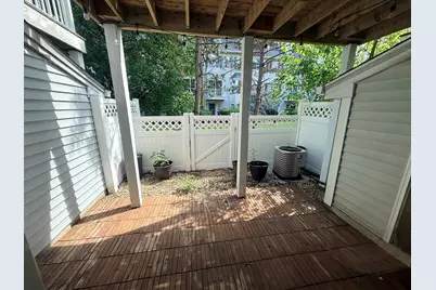 31 Locust St, Jersey City, NJ 07305 - Photo 17