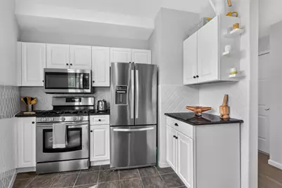 380 Newark St #4B, Hoboken, NJ 07030 - Photo 9