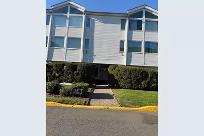 3 River Rd #3, Secaucus, NJ 07094 - Photo 1