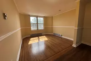 320 49th St, Union City, NJ 07087 - Photo 1