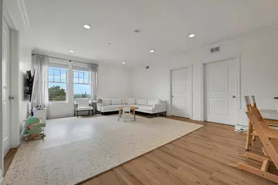 7716 Kennedy Blvd #3E, North Bergen, NJ 07047 - Photo 9