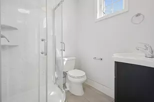 240 5 South St, Jersey City, NJ 07307 - Photo 15