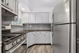 70 W 24th St, Bayonne, NJ 07002 - Photo 9