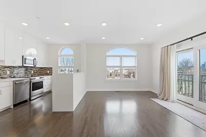 974 Summit Ave #406, Jersey City, NJ 07307 - Photo 3