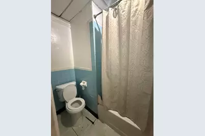 239 Whiton St, Jersey City, NJ 07304 - Photo 5