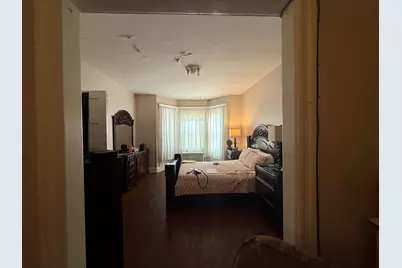 239 Whiton St, Jersey City, NJ 07304 - Photo 9