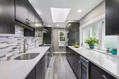 66 Lake St, Jersey City, NJ 07306 - Photo 9