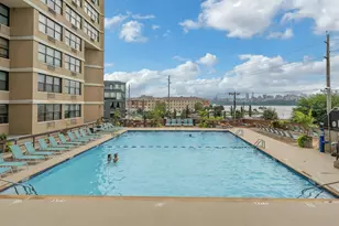 7002 Blvd E, Guttenberg, NJ 07093 - Photo 17