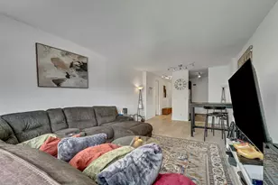 7002 Blvd E, Guttenberg, NJ 07093 - Photo 5