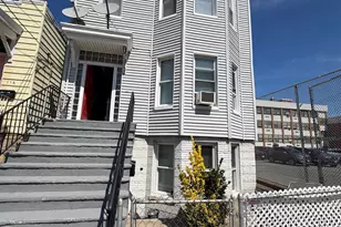 114 Graham St, Jersey City, NJ 07307 - Photo 9