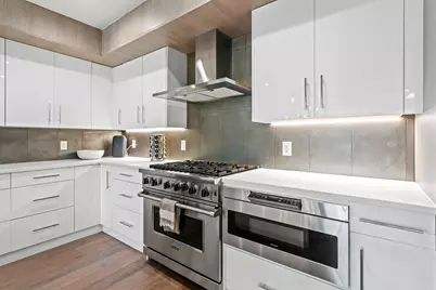 367 Park Ave, Weehawken, NJ 07086 - Photo 11