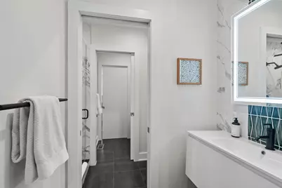 367 Park Ave, Weehawken, NJ 07086 - Photo 31