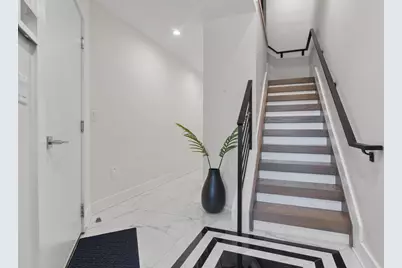 367 Park Ave, Weehawken, NJ 07086 - Photo 17