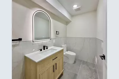 182 Columbia Ave, Jersey City, NJ 07307 - Photo 27
