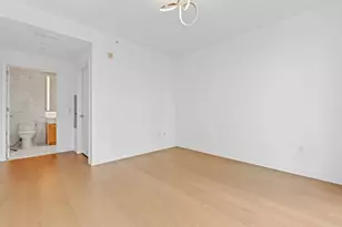 75 Park Ln S, Jersey City, NJ 07310 - Photo 11