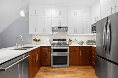 257 7th St, Hoboken, NJ 07030 - Photo 9
