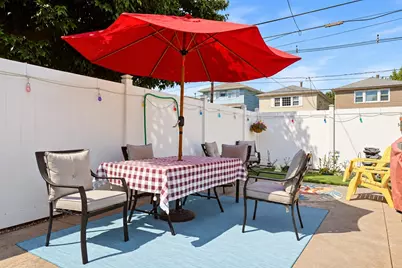 29 Parkside Lane, Bayonne, NJ 07002 - Photo 29