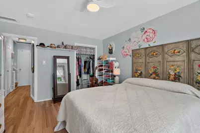 29 Parkside Lane, Bayonne, NJ 07002 - Photo 17