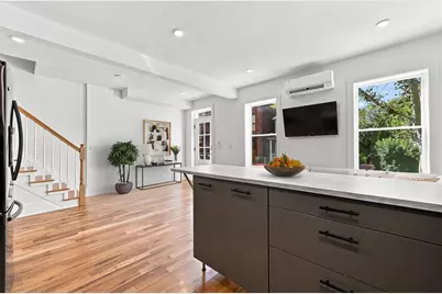 286 Halladay St, Jersey City, NJ 07304 - Photo 7