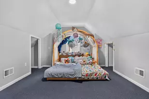 480 Ave E, Bayonne, NJ 07002 - Photo 13