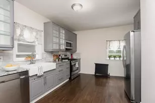 218 Arlington Ave, Jersey City, NJ 07305 - Photo 3