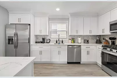 728 Kennedy Blvd #2, Bayonne, NJ 07002 - Photo 7