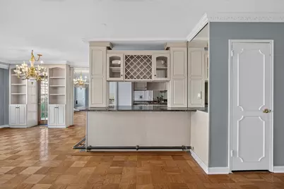 201 St Paul Ave #6T, Jersey City, NJ 07306 - Photo 5