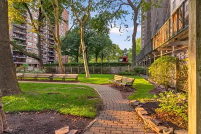 201 St Paul Ave #6T, Jersey City, NJ 07306 - Photo 21