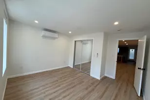 13 Cambridge Ave, Jersey City, NJ 07307 - Photo 3