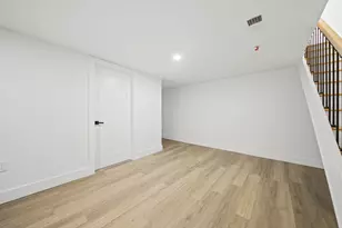 39 Booraem Ave, Jersey City, NJ 07307 - Photo 27