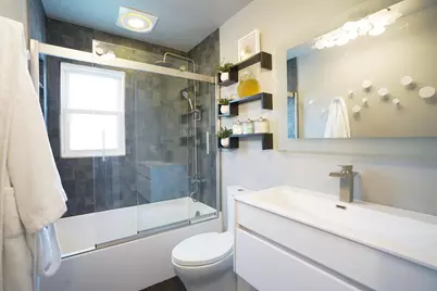 50 Bonn Pl, Weehawken, NJ 07086 - Photo 17