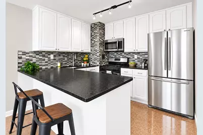 135 Montgomery St #8B, Jersey City, NJ 07302 - Photo 7