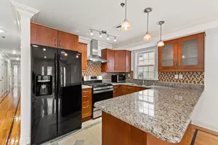 317 11th St, Union City, NJ 07087 - Photo 7