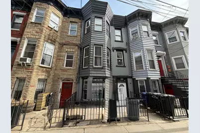 270 1/2 Summit Ave #3rd fl, Jersey City, NJ 07306 - Photo 1