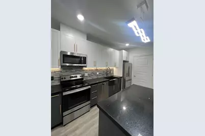 211 Baldwin Ave #207, Jersey City, NJ 07306 - Photo 3