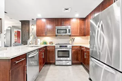 201 Luis M Marin Blvd #619, Jersey City, NJ 07302 - Photo 9