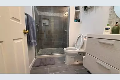 30 Holly St, Jersey City, NJ 07305 - Photo 17