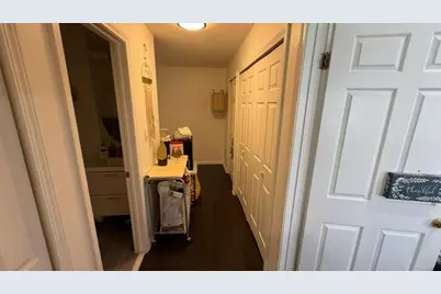 30 Holly St, Jersey City, NJ 07305 - Photo 11