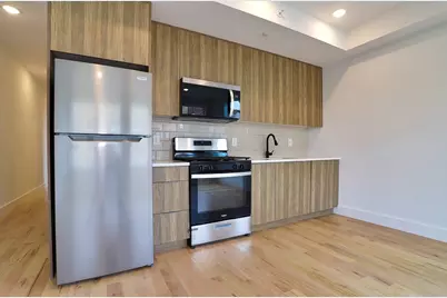88 Bergen Ave #2, Jersey City, NJ 07305 - Photo 3