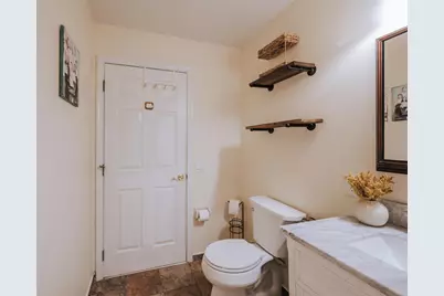 20 South Midland Ave #I2, Kearny, NJ 07032 - Photo 17