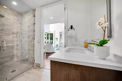 1000 Avenue At Port Imperial #TH102, Weehawken, NJ 07086 - Photo 41